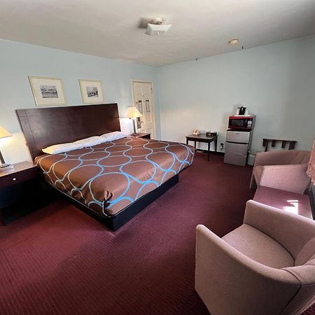Amerivu Inn & Suites - St Croix Falls Saint Croix Falls Ngoại thất bức ảnh