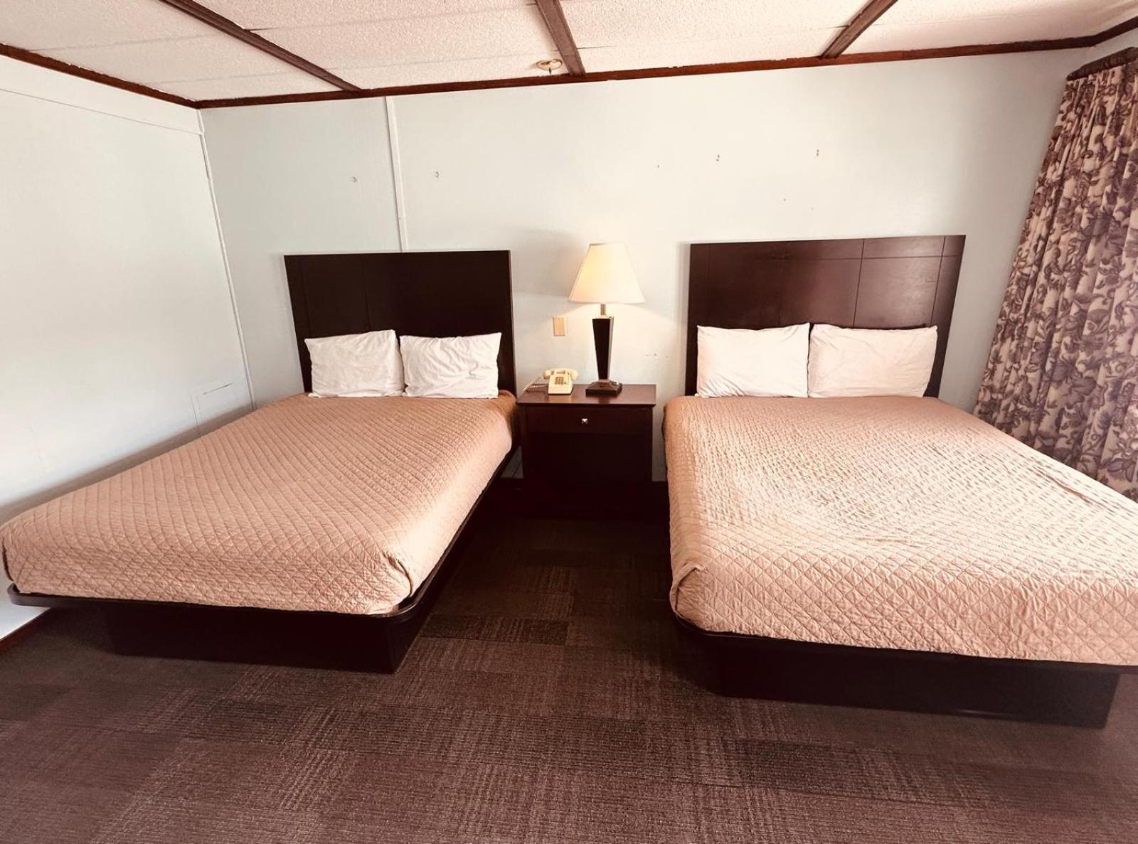 Amerivu Inn & Suites - St Croix Falls Saint Croix Falls Ngoại thất bức ảnh