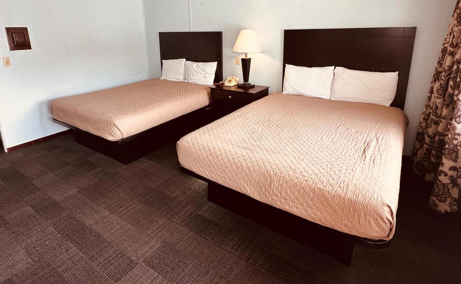 Amerivu Inn & Suites - St Croix Falls Saint Croix Falls Ngoại thất bức ảnh