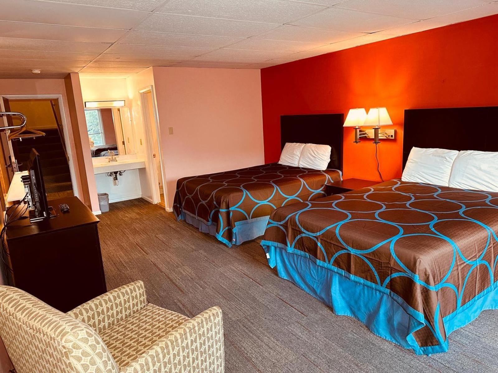 Amerivu Inn & Suites - St Croix Falls Saint Croix Falls Ngoại thất bức ảnh