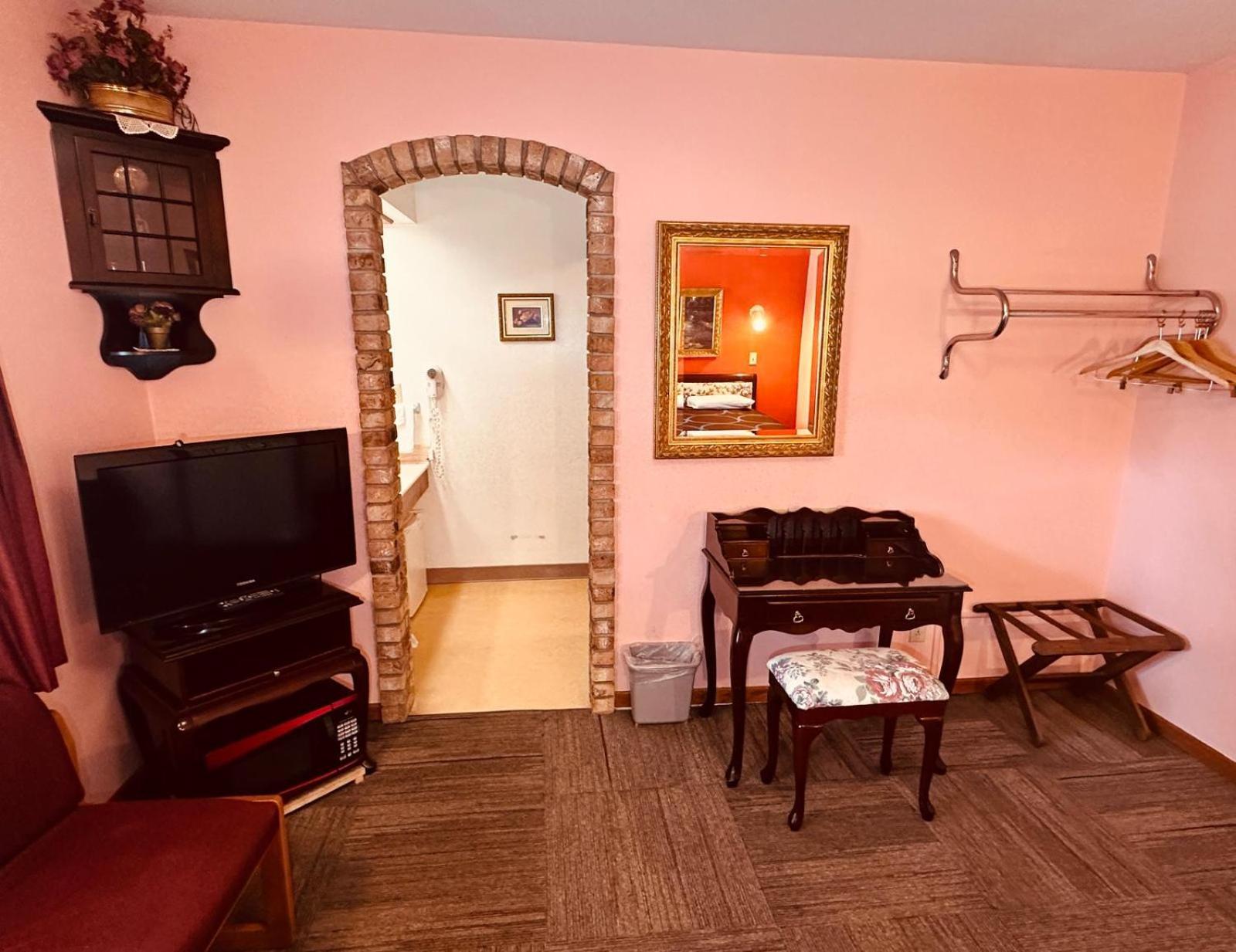 Amerivu Inn & Suites - St Croix Falls Saint Croix Falls Ngoại thất bức ảnh