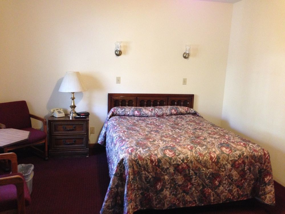 Amerivu Inn & Suites - St Croix Falls Saint Croix Falls Ngoại thất bức ảnh