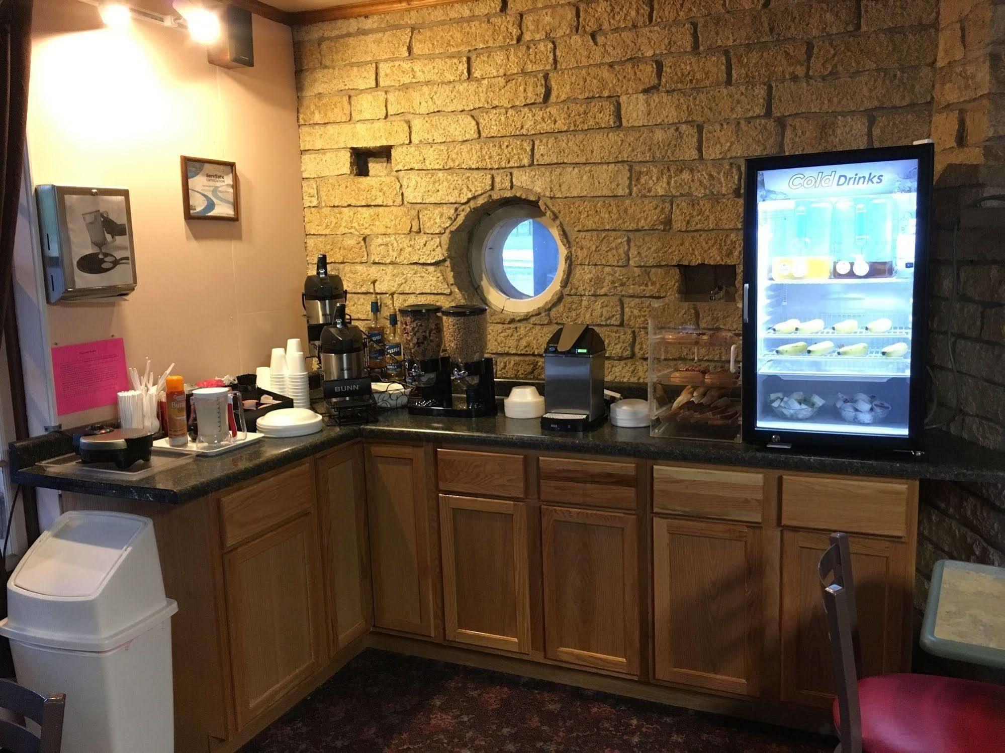 Amerivu Inn & Suites - St Croix Falls Saint Croix Falls Ngoại thất bức ảnh